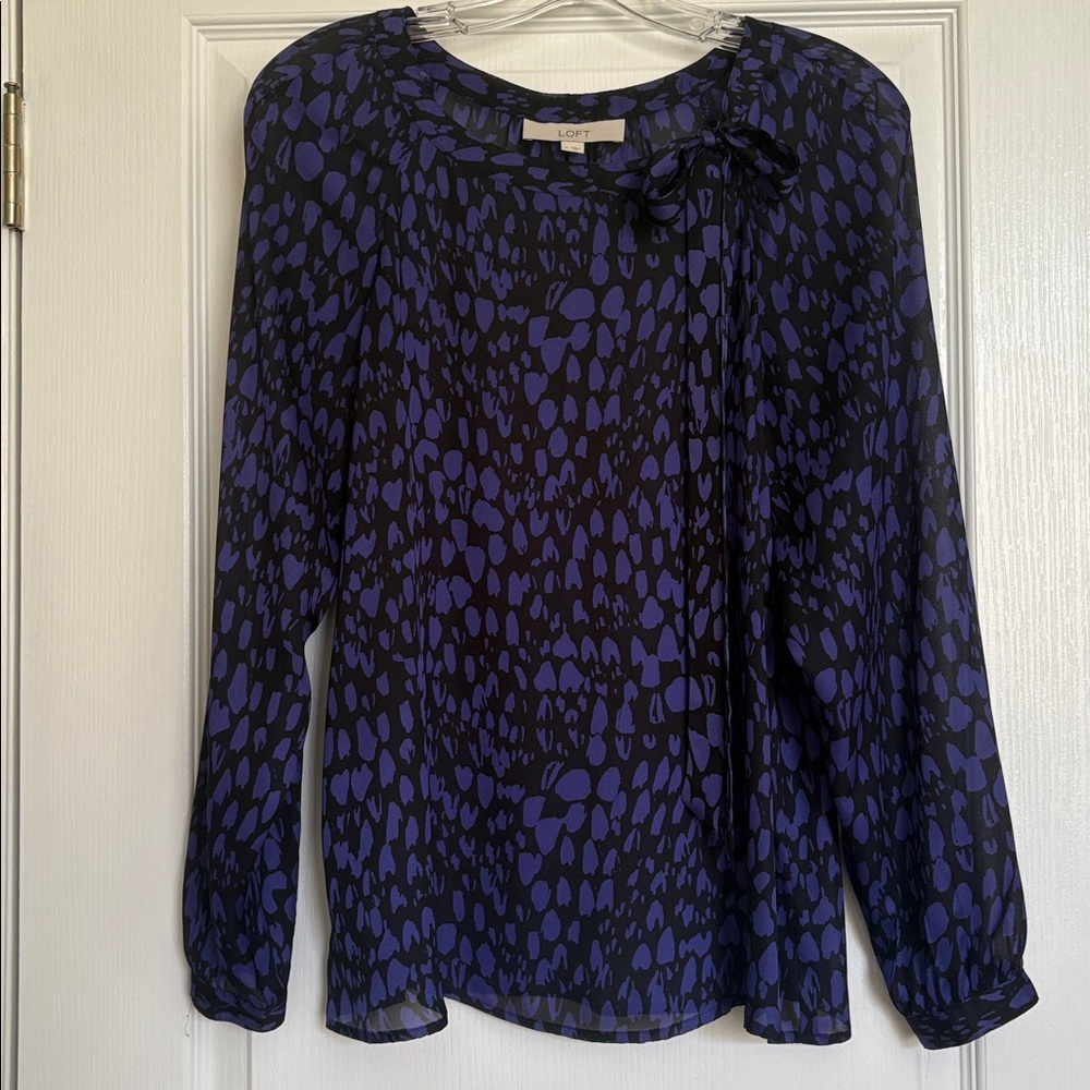 LOFT black and Lavender Print Top‎ with bow at neckline size small